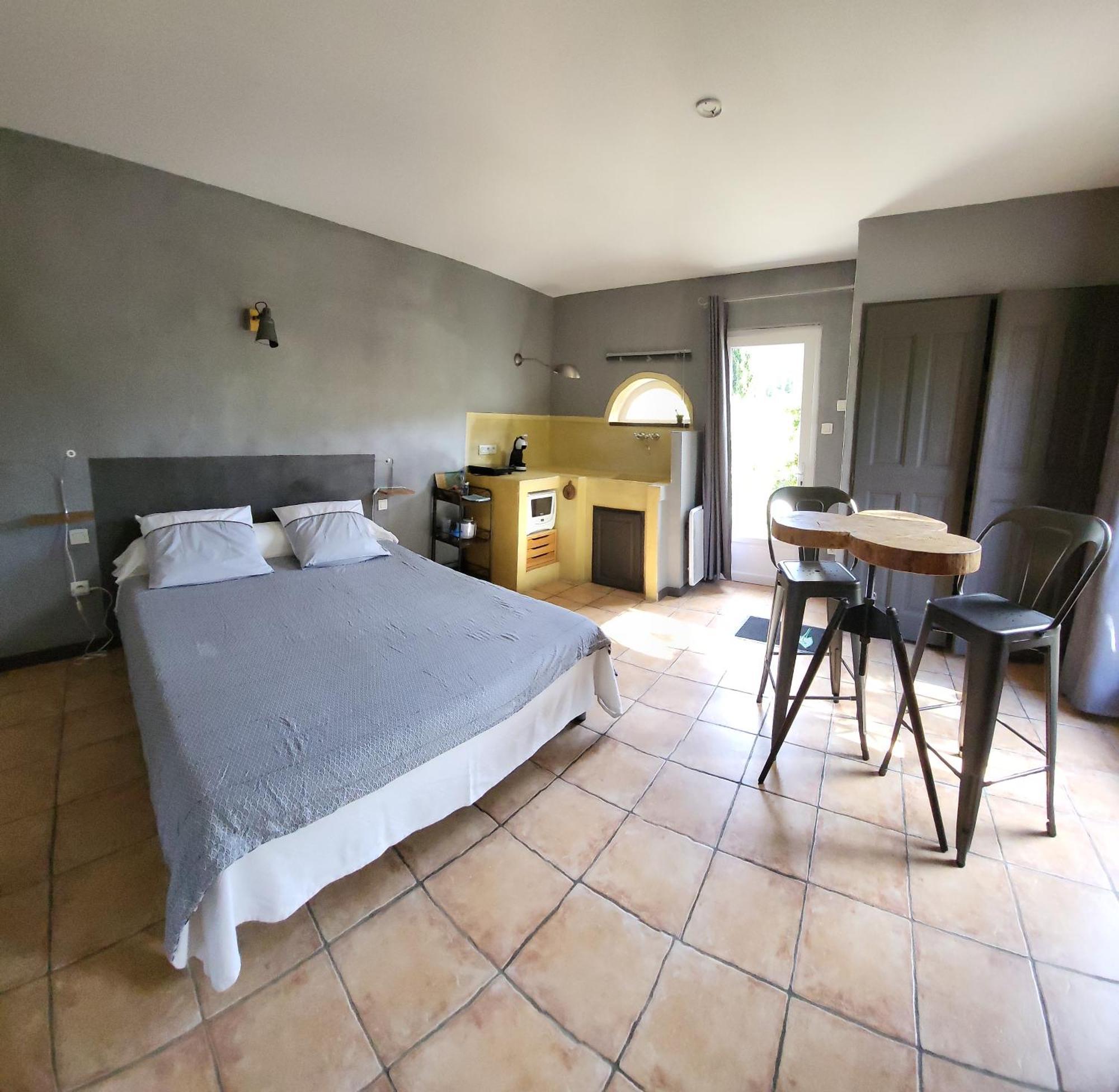Studios Et Gite La Sauvasse Vagnas Pokoj fotografie