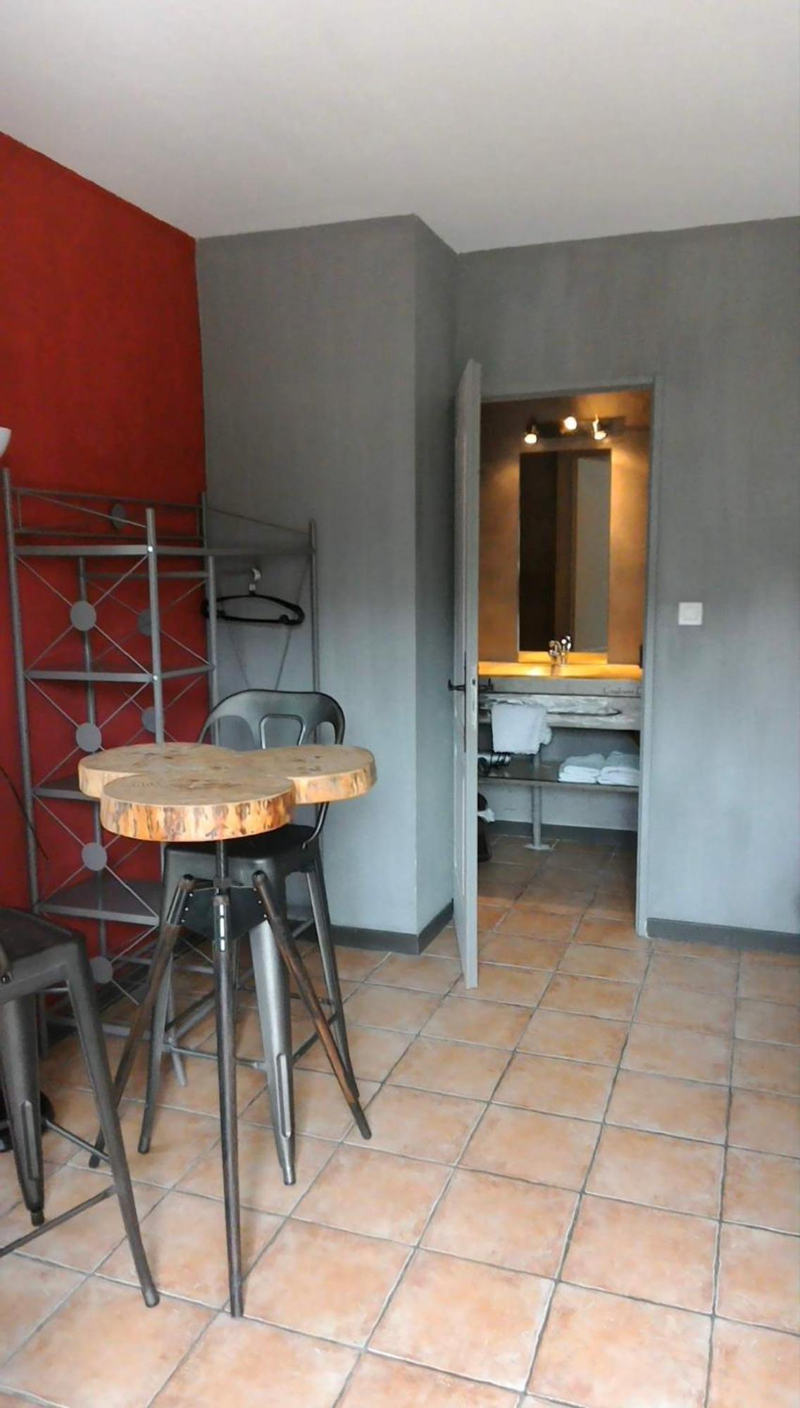 Studios Et Gite La Sauvasse Vagnas Exteriér fotografie