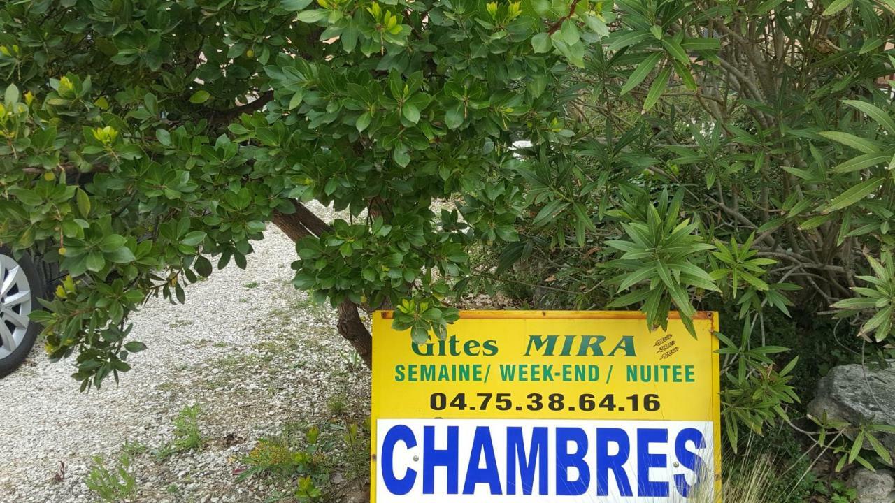 Studios Et Gite La Sauvasse Vagnas Exteriér fotografie